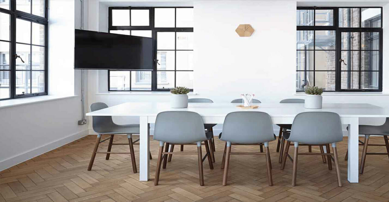Apartment black steel windows W20